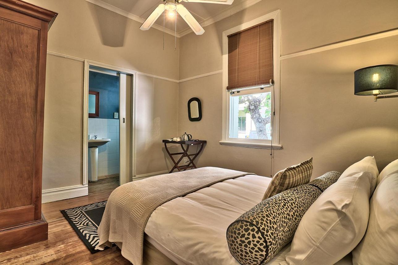 The Cape Colonial Guest House Cape Town Bagian luar foto