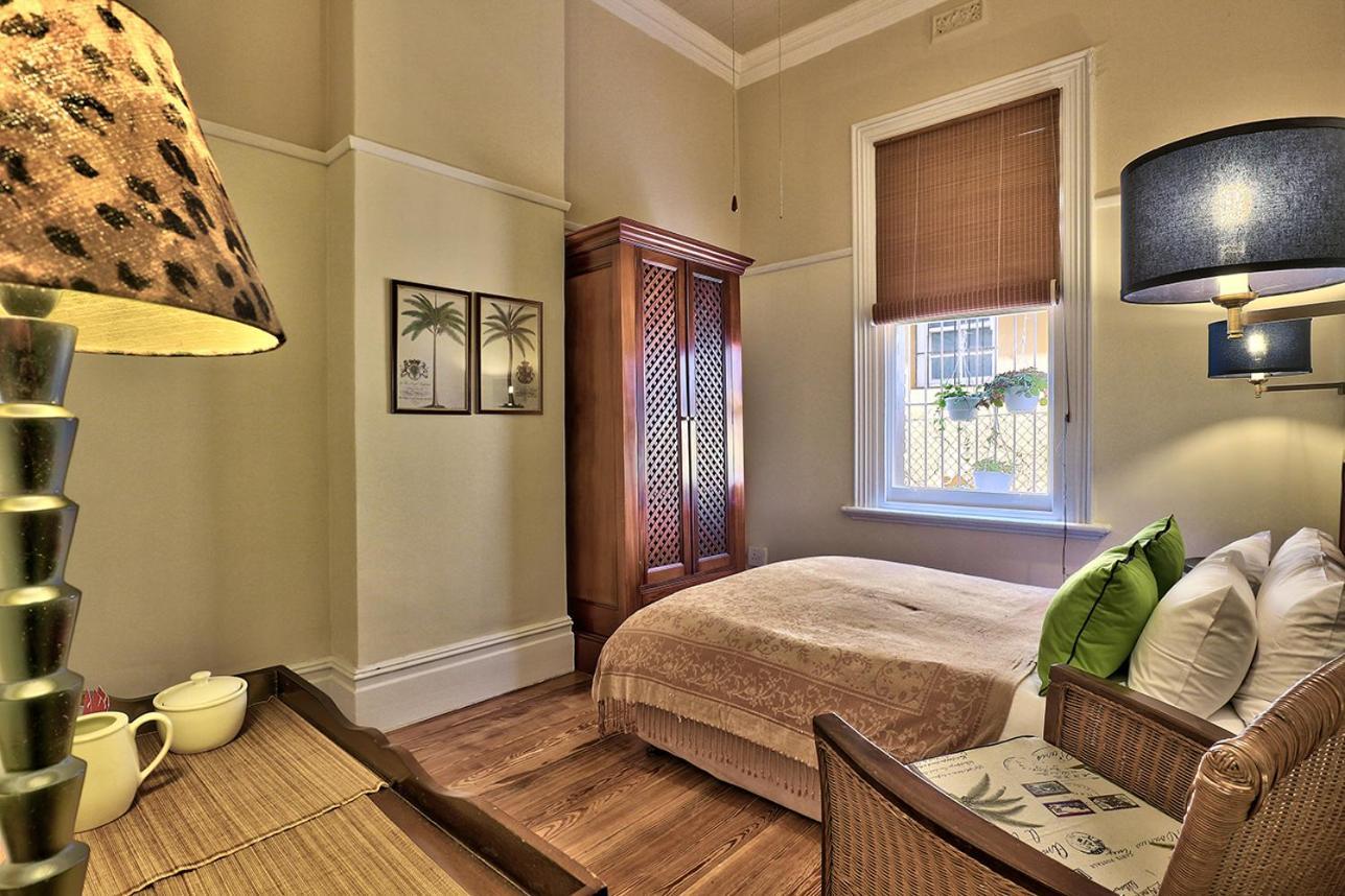 The Cape Colonial Guest House Cape Town Bagian luar foto