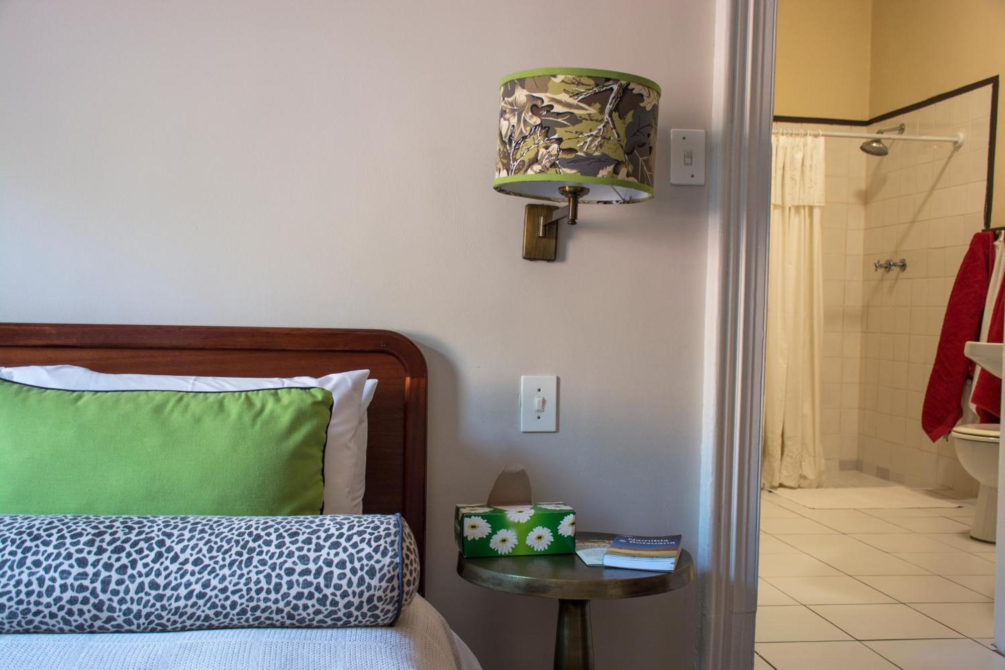 The Cape Colonial Guest House Cape Town Bagian luar foto