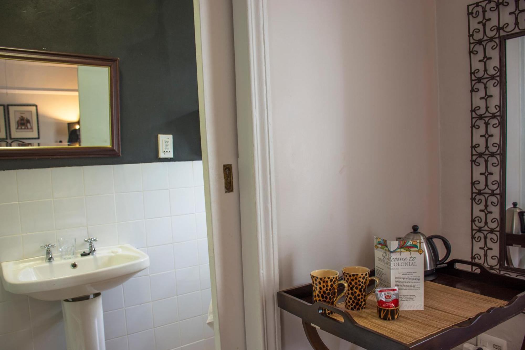 The Cape Colonial Guest House Cape Town Bagian luar foto